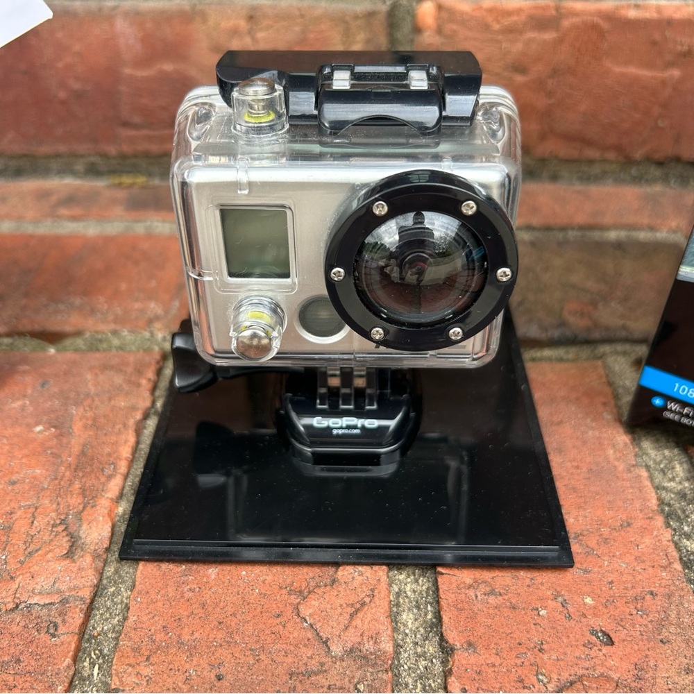 GoPro HD HERO2 action camera - Picture 7 of 14